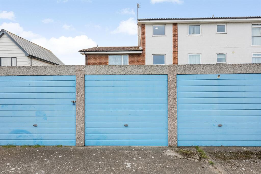 Pier Avenue, Tankerton, Whitstable