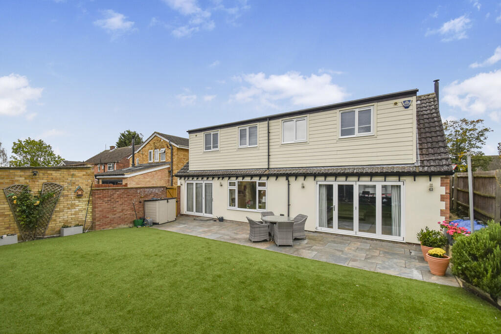 1114439_202510140...