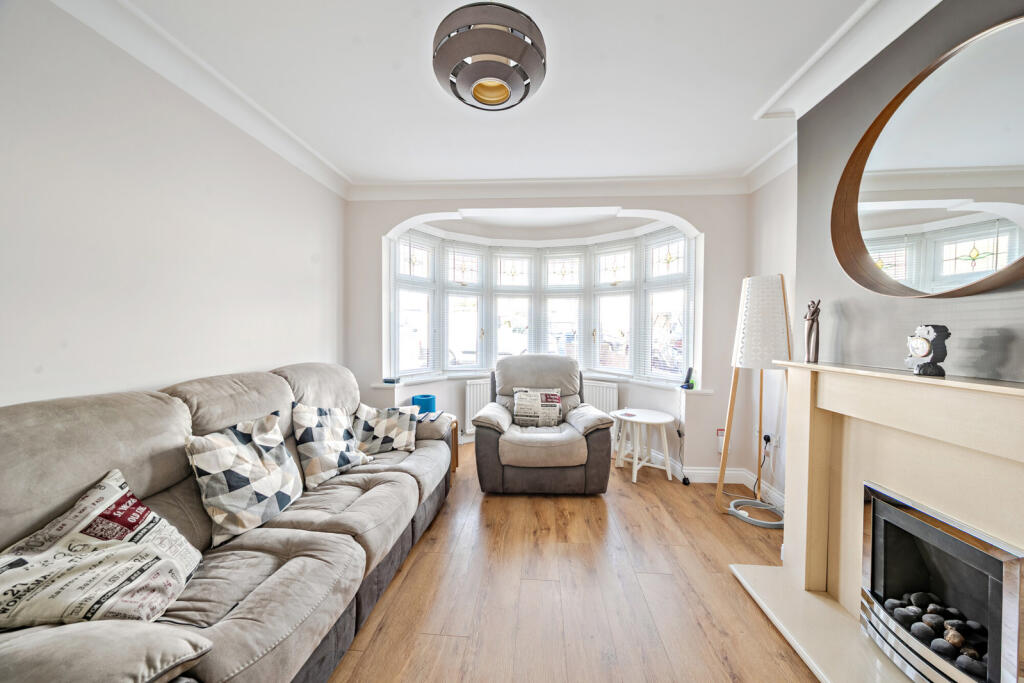 1354300-16-68c7f1...