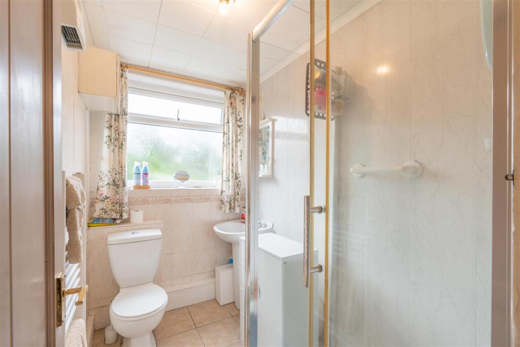 40 Eaton Road-4.jpg