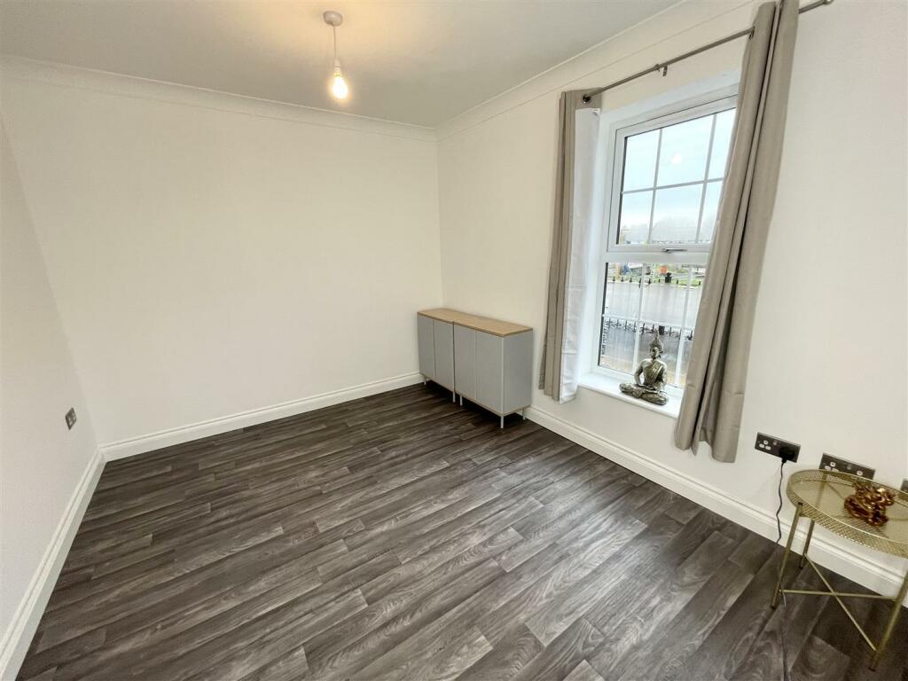 Study/Family Room