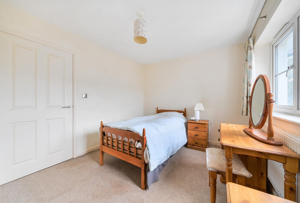 1304600-4-6843fd1...