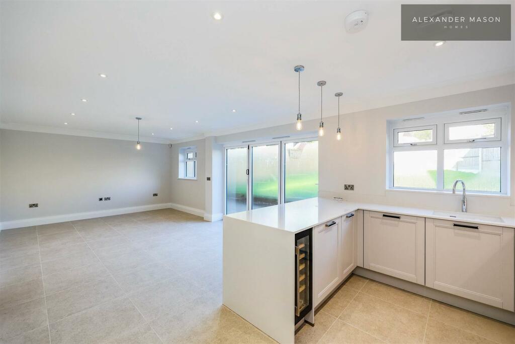 Dining Area Views