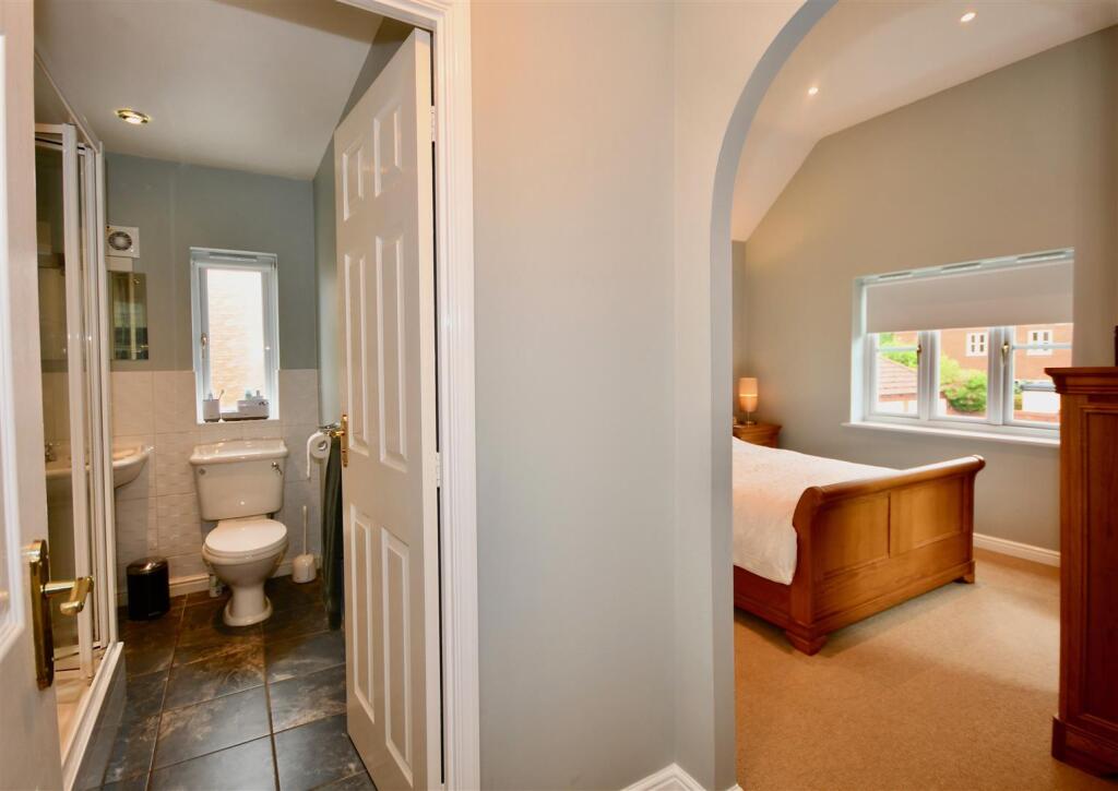 Master suite