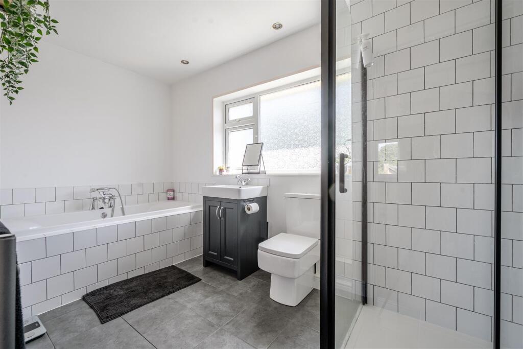 Court House, 20 Baker Street, Gayton (36).jpg