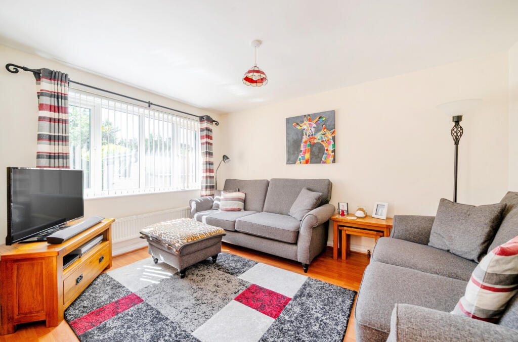 11-68247405f3506-...