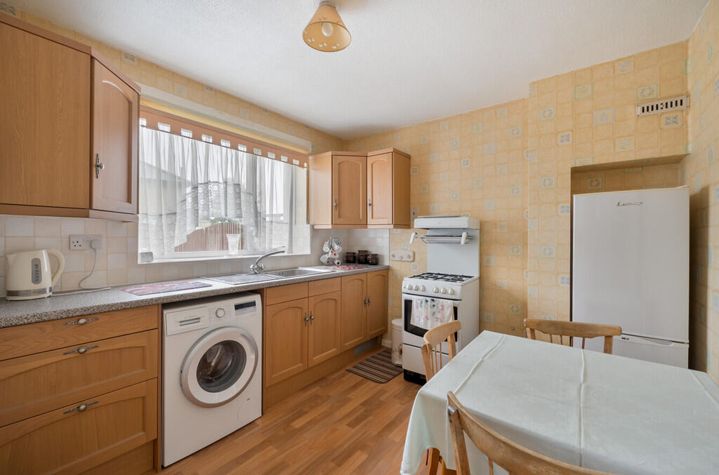 1301007-12-6835bc...