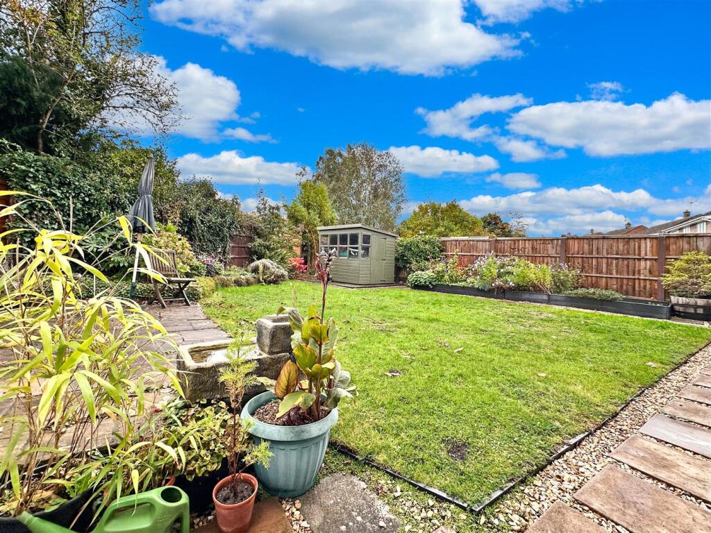Rear Garden 017