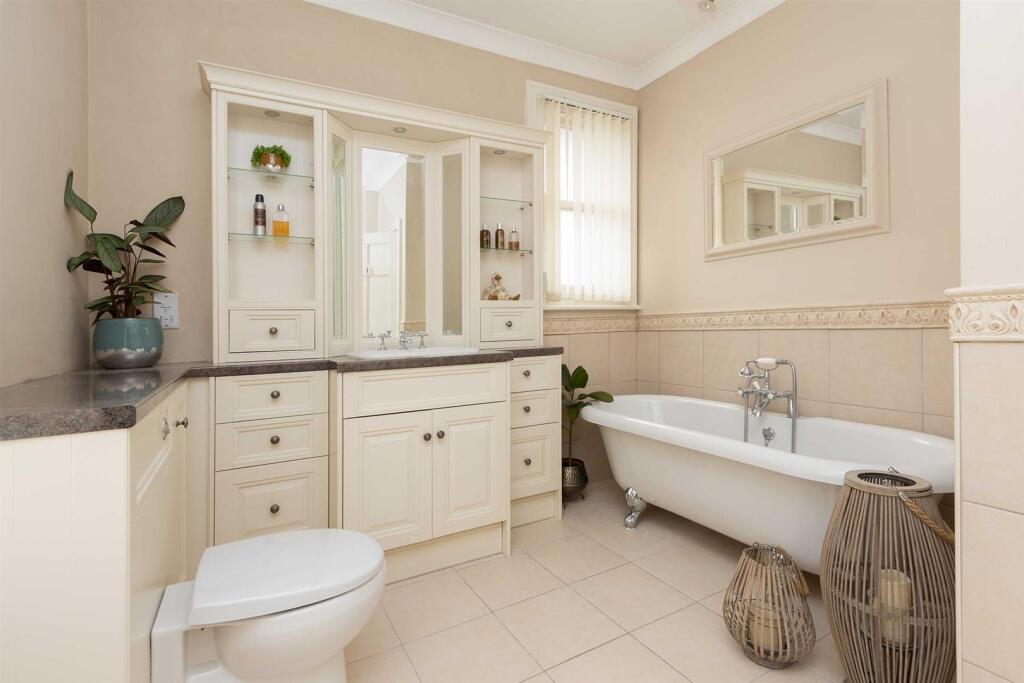 Bilton Rise, Rugby (15).jpg