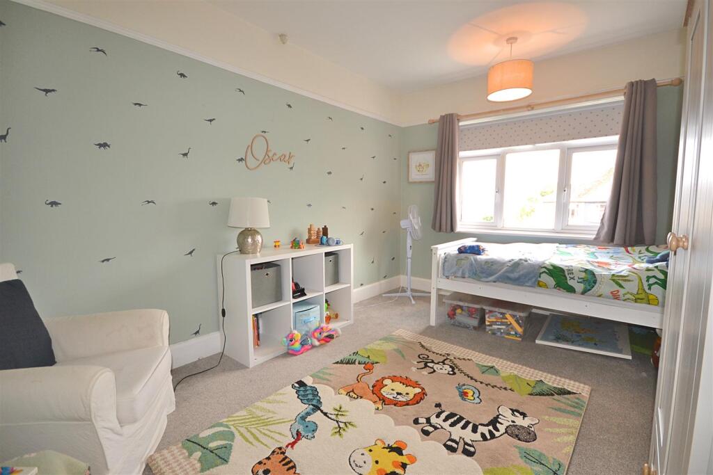 4 - 2024-10-01T142517.098.jpg