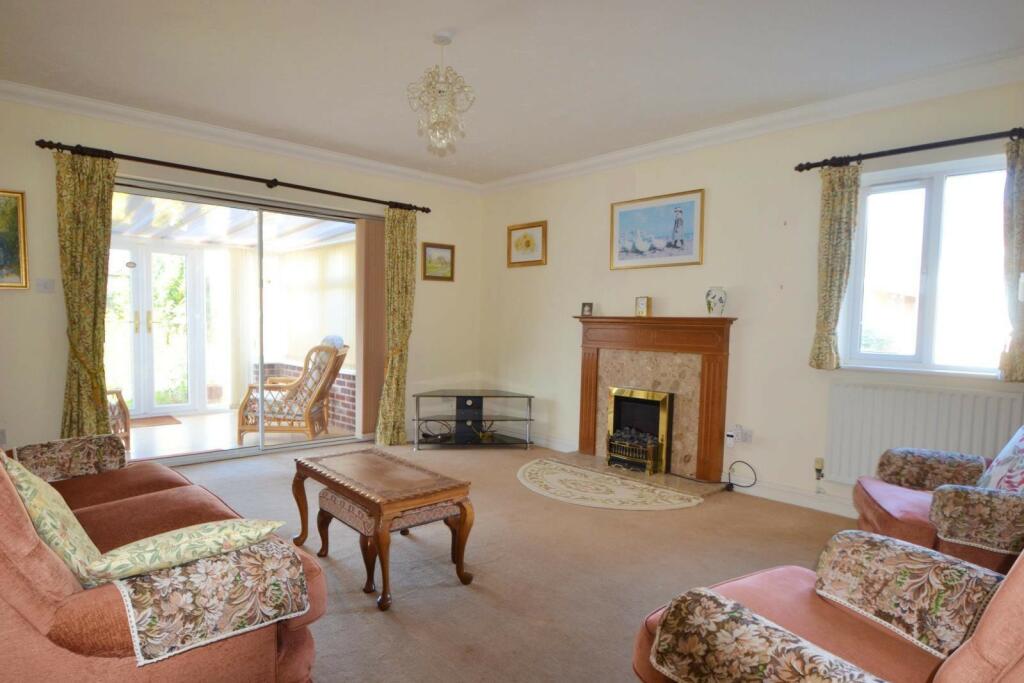 Living room/diner