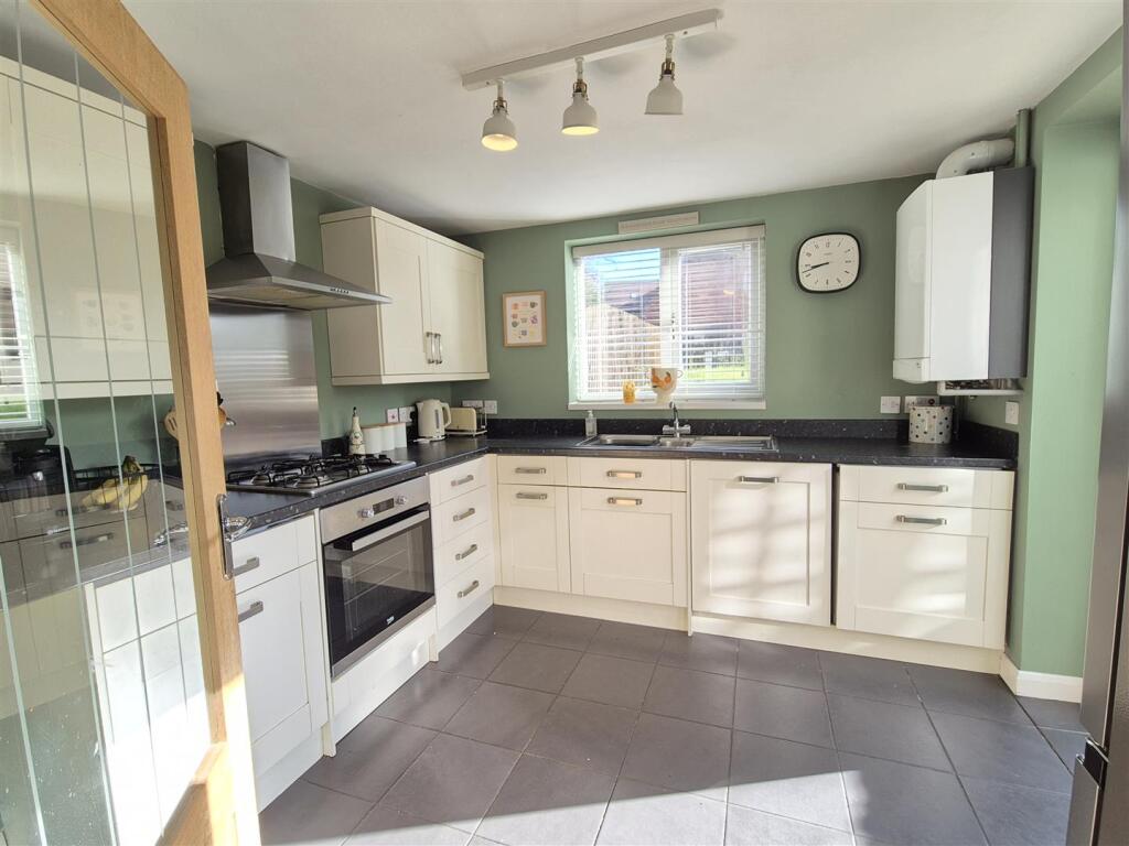 Fitted Breakfast Kitchen