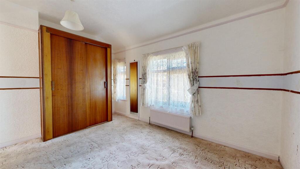 BEDROOM ONE.jpg