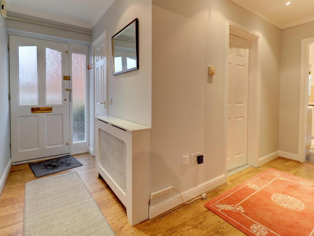 Montgomery Road, Whitnash, Leamington Spa