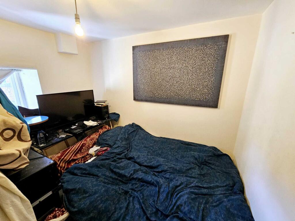 d6a64df6-f1d5-4130-946d-7097b1d2b11e