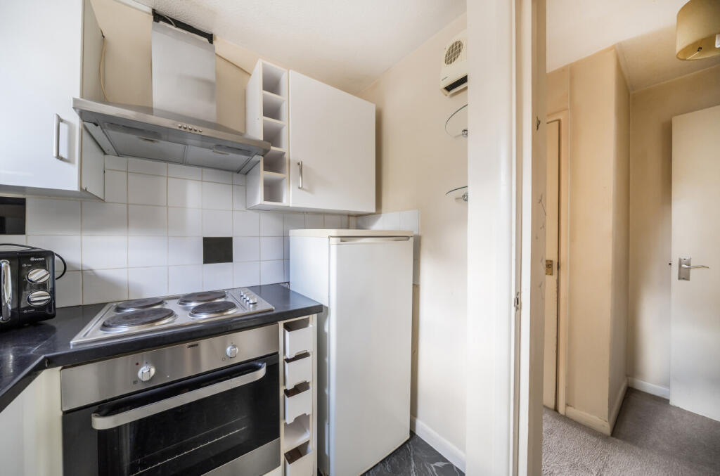 1346271-12-68b01e...