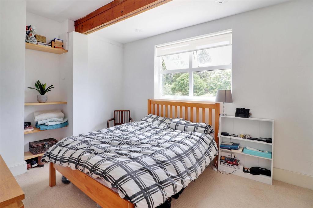 Bedroom 2.jpg