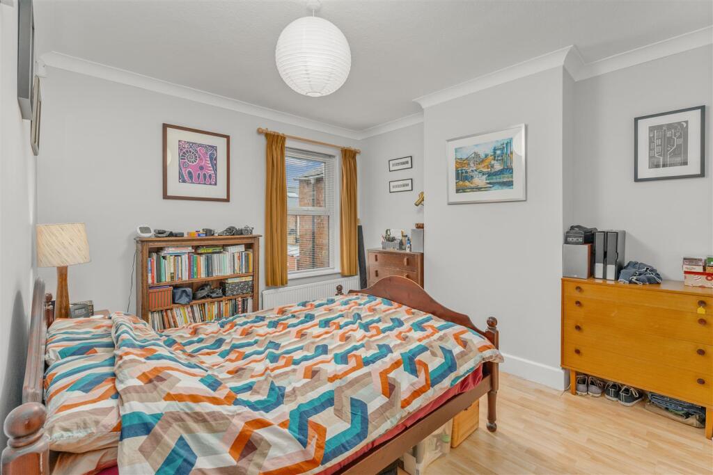 25 Merton Street, Banbury-14.jpg