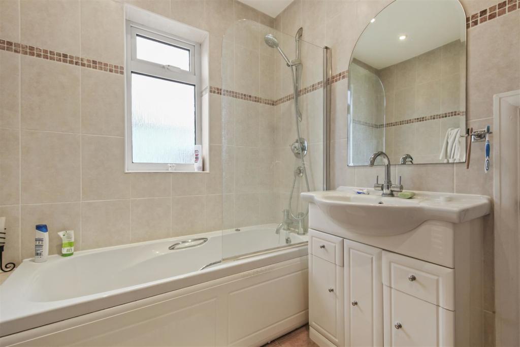 6 Pasture Close - mVGH39aqlJPylymZiV9G.jpg