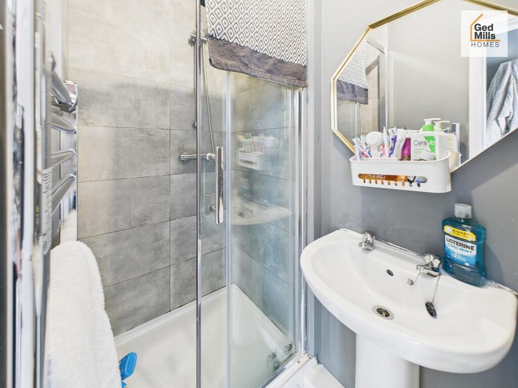 CAM04261G0-PR0069...