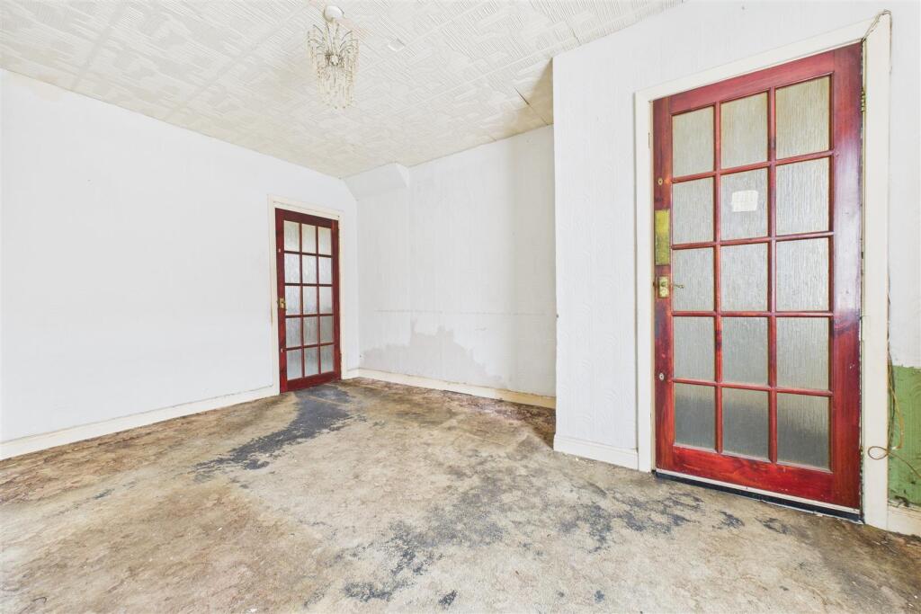 47 Torrington Avenue, Bristol, BS4 1EQ Freehold Se