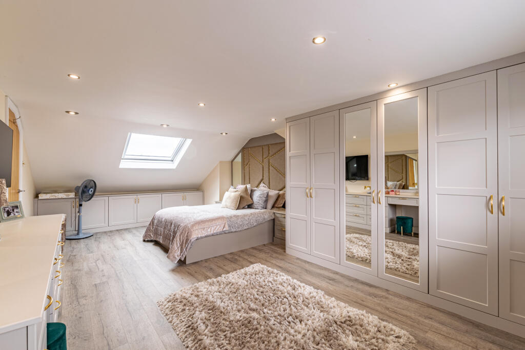 bedroom4b