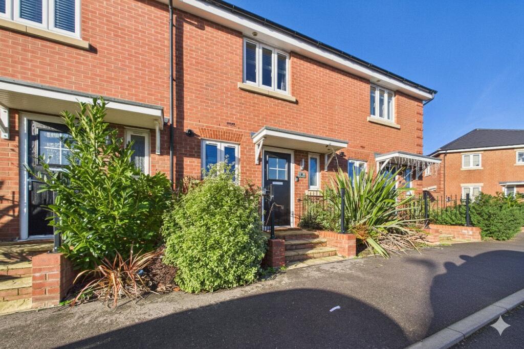 Honey Bee Street, Calcot, Reading, Berkshire, RG31