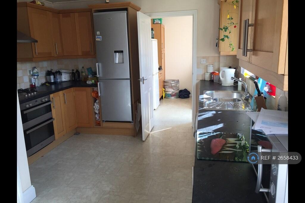 Double Kitchen