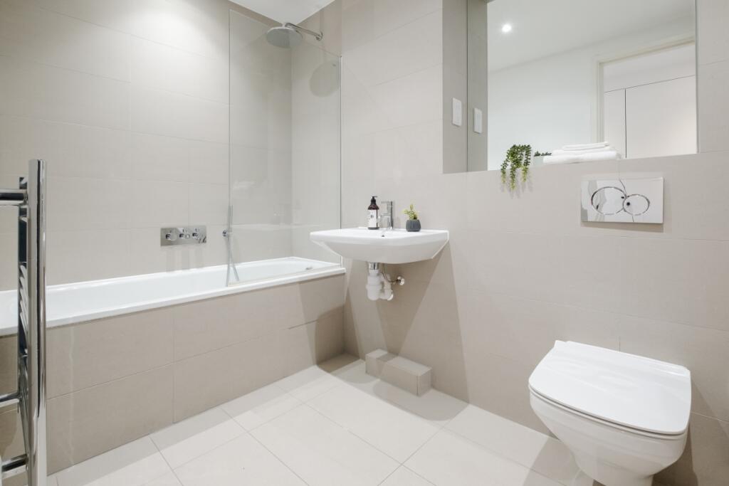 31-39-Gransden-Av...