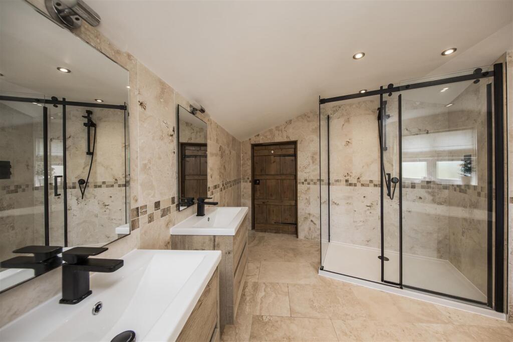 Luxury Bathroom