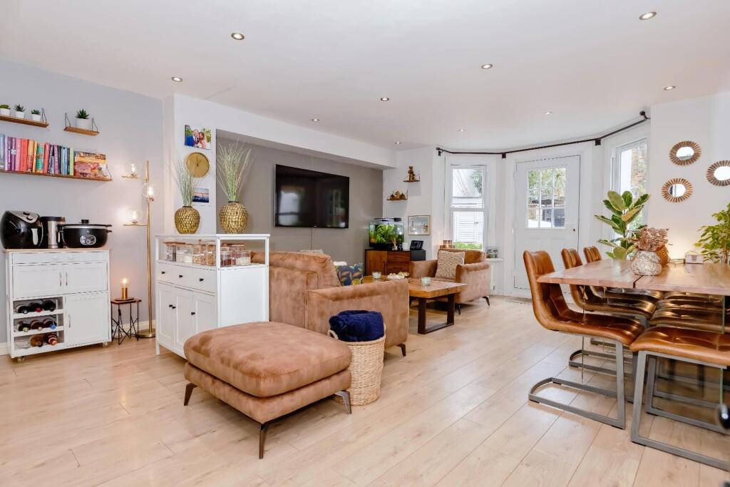 Denmark villas_4.jpg