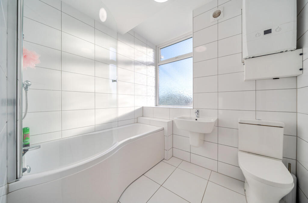 1385257-6-6926dff...