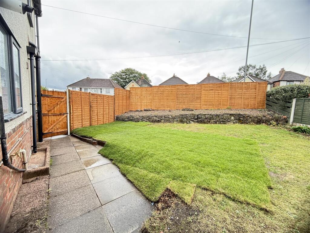 8 throneycroft -11.jpg