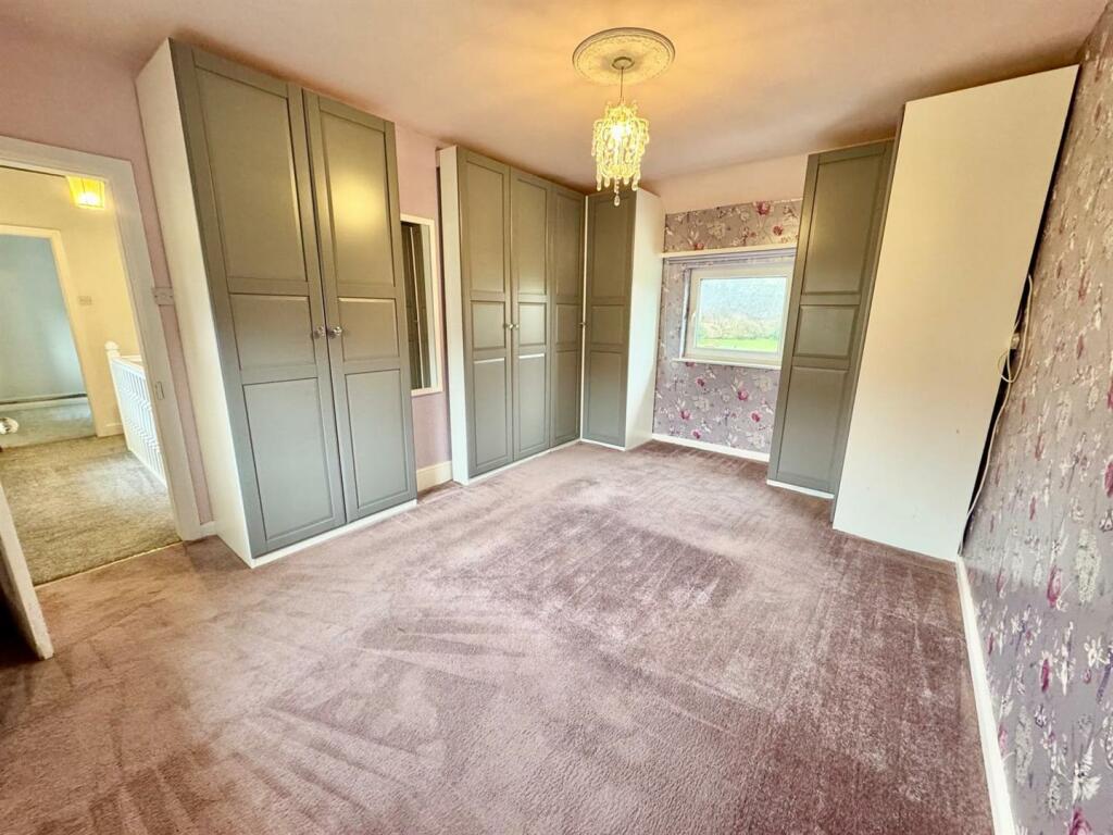 PHOTO-2024-12-18-20-56-48 (3).jpg