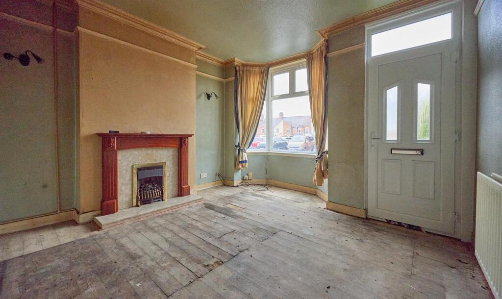 Front Lounge
