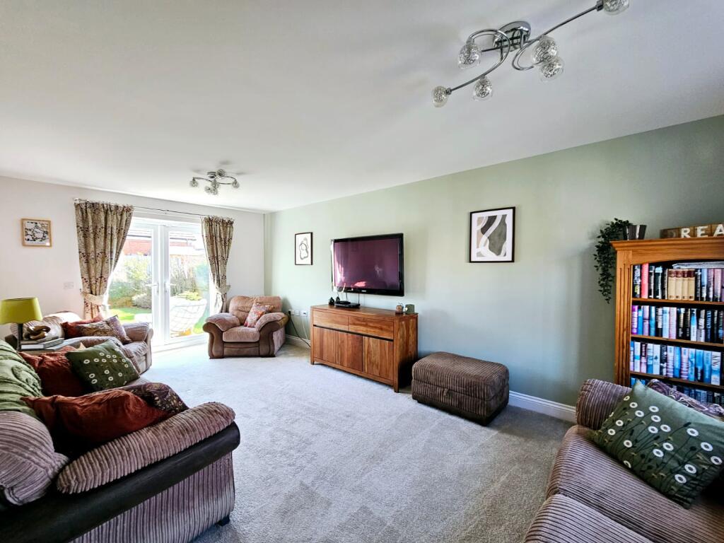 00a151e3-e5cb-4d2a-bbfd-d9a480b2060c