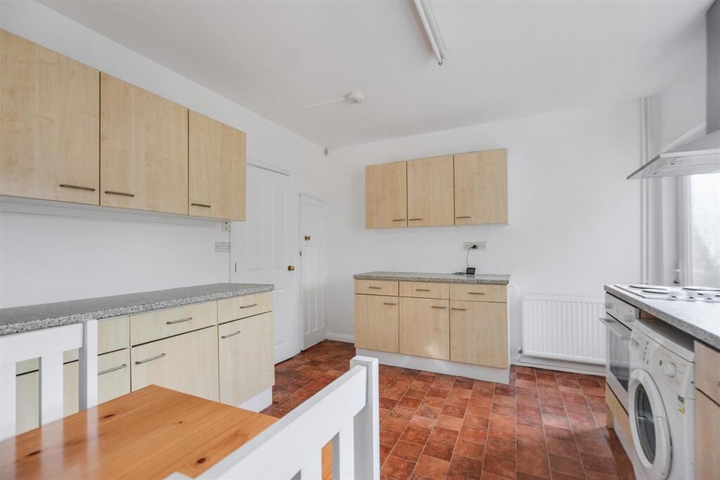 Kitchen Diner_3.jpeg