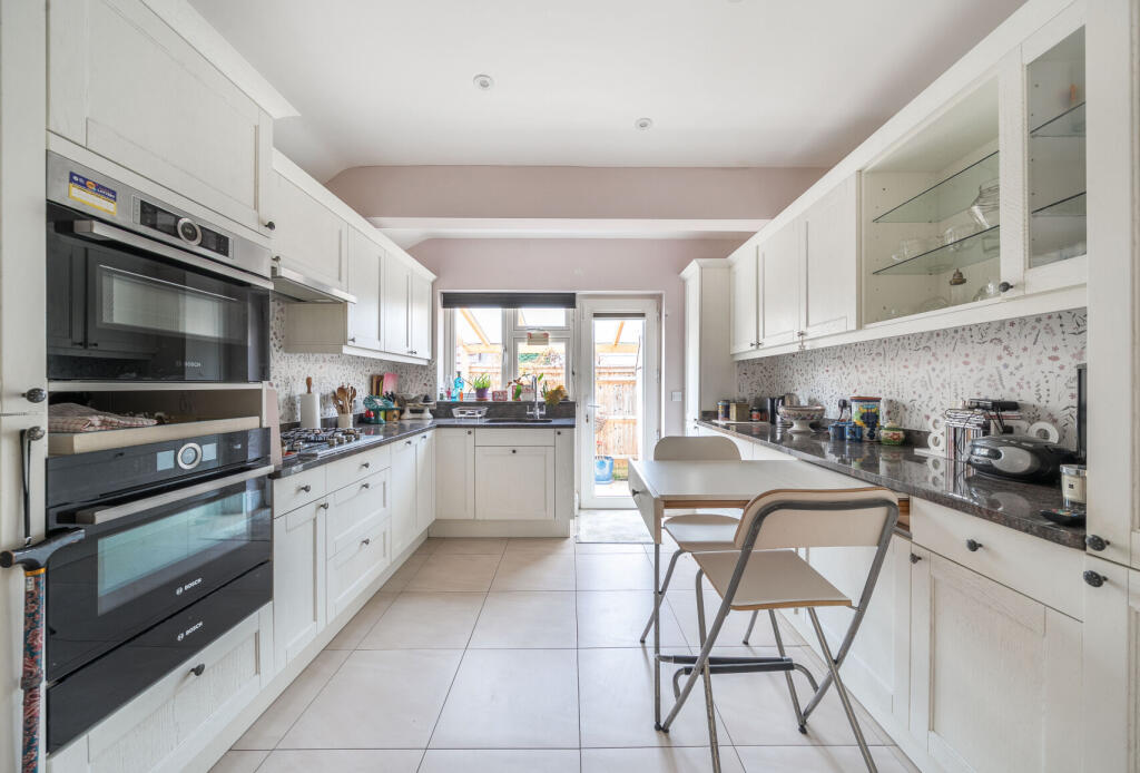 1380699-17-6915cb...