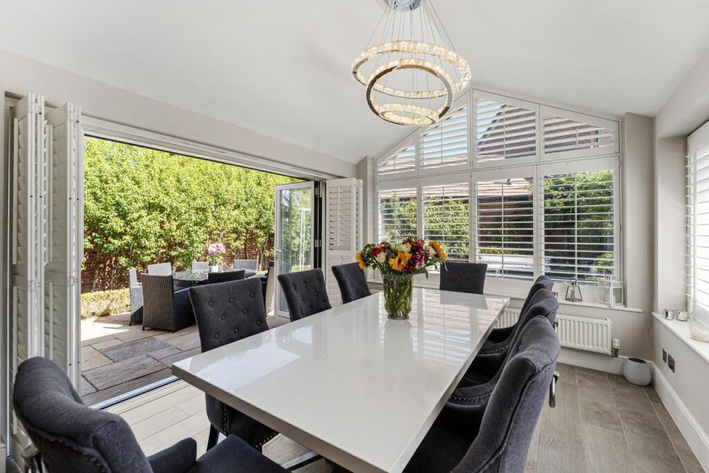 Bletchley Park Way, Wilmslow-31.jpg