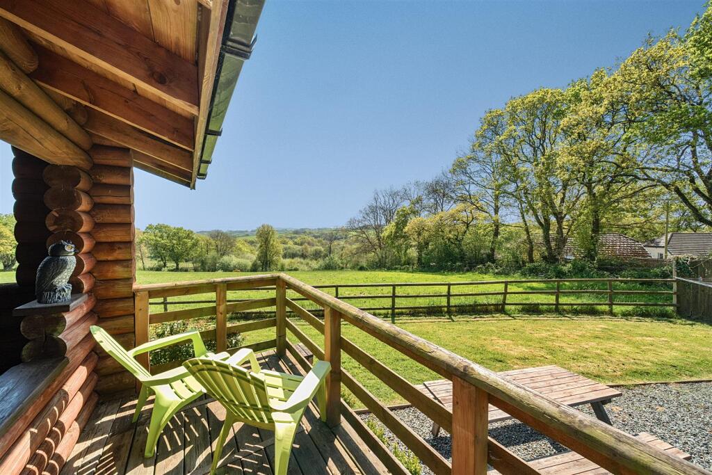 Dartmoor View Lodges