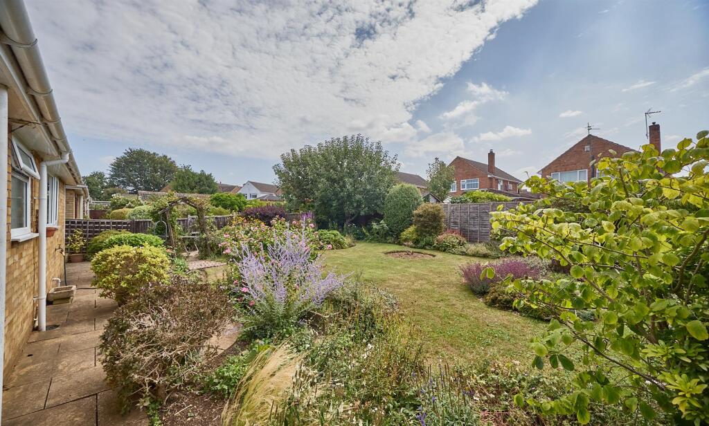 7 Lound Road Sapcote 8.jpg