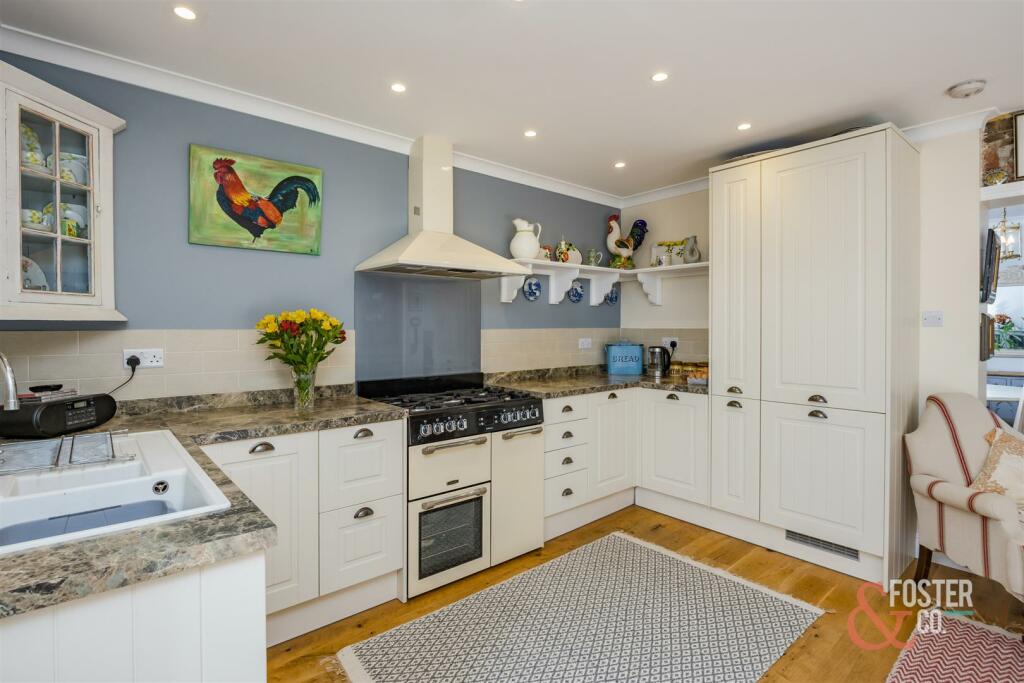 London Road - Foster &amp; Co-5.JPG