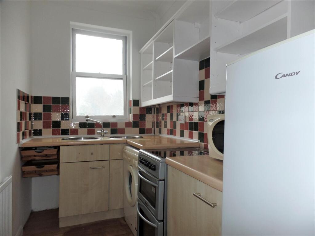 new kitchen photo.jpg