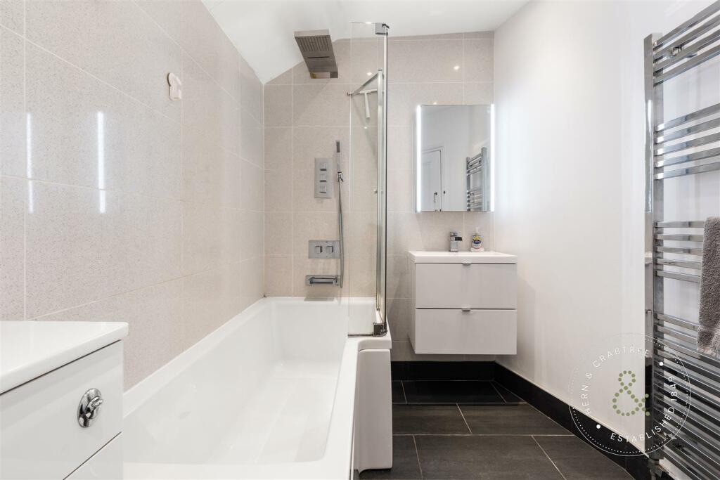 Tewkesbury Place, Cathays, Hern Crabtree (22).jpg