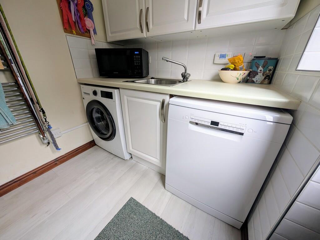 PXL_20250821_1355...