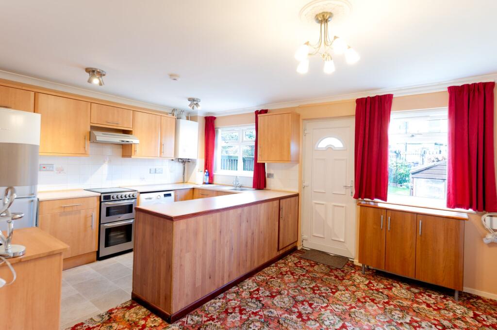 KITCHEN/DINER AND LIVING ROOM