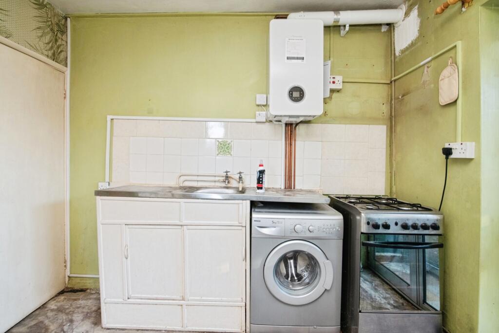 Bromsgrove Road, Redditch, Worcestershire, B97