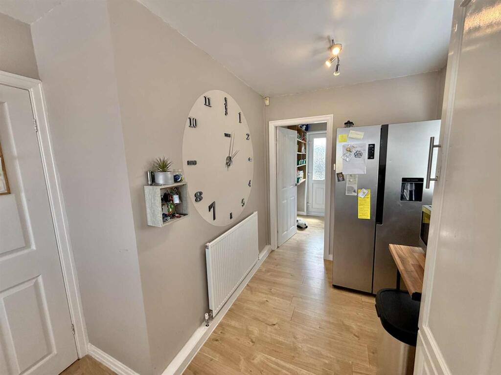 Kitchen-2.jpg