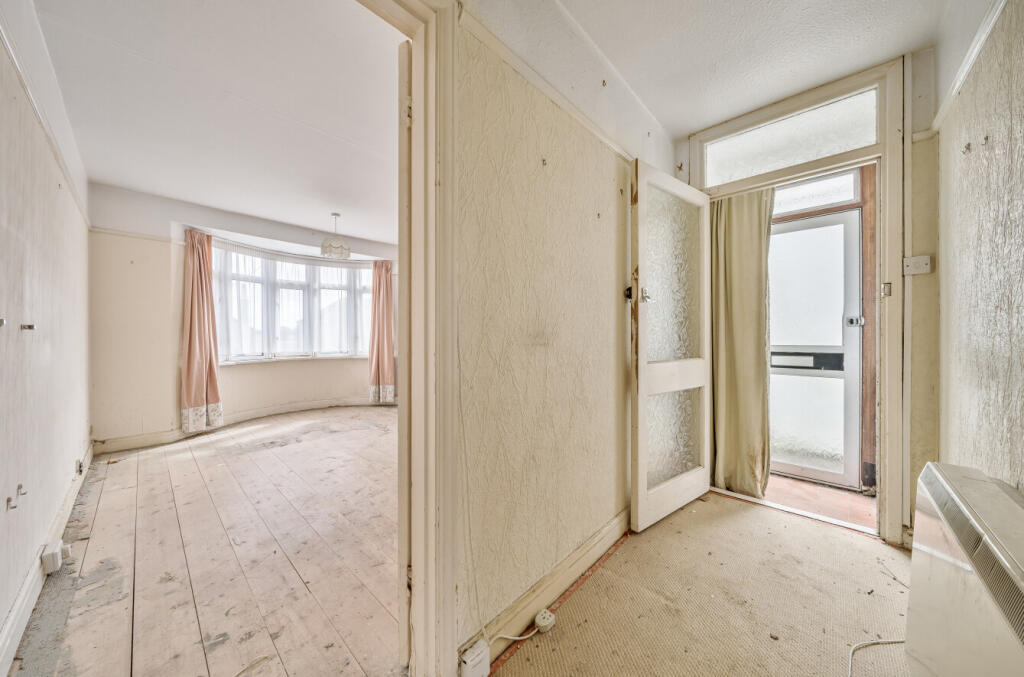 1354417-3-68c8289...