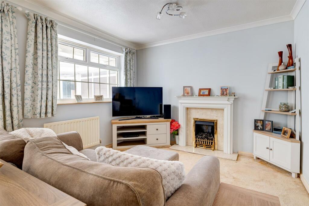 7 Knights Close, Ashby